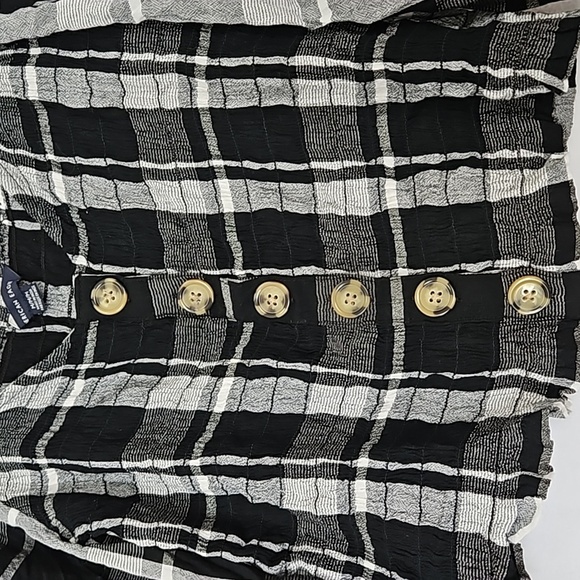 American Eagle Outfitters Women's Black Plaid Smocked Crop Top Size Medium - Picture 5 of 10
